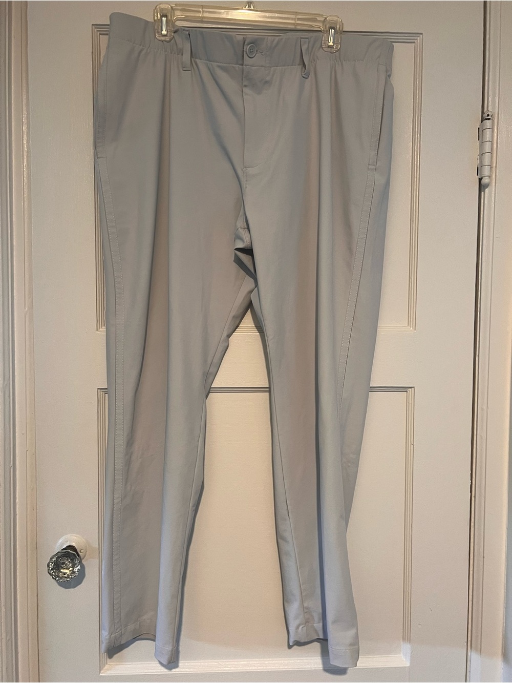 Under Armour Men's Light Gray Dress Pants - Slim Straight